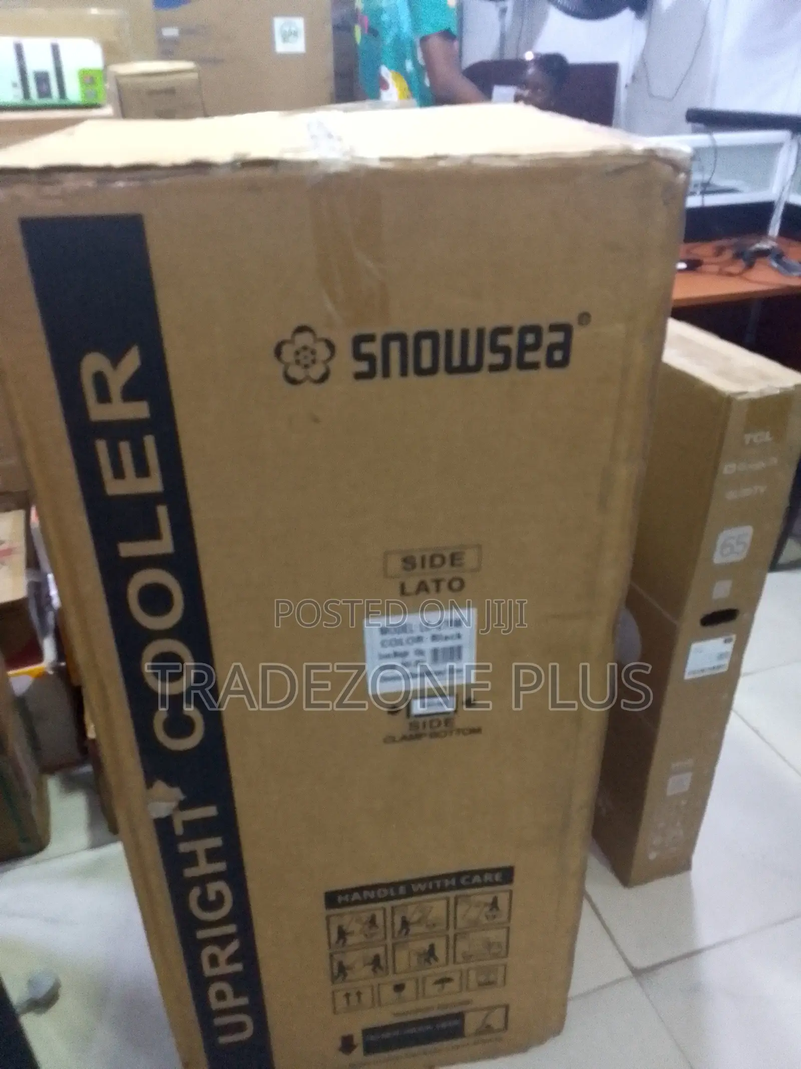 Snowsea Commercial Upright Chiller for Retail Outlets