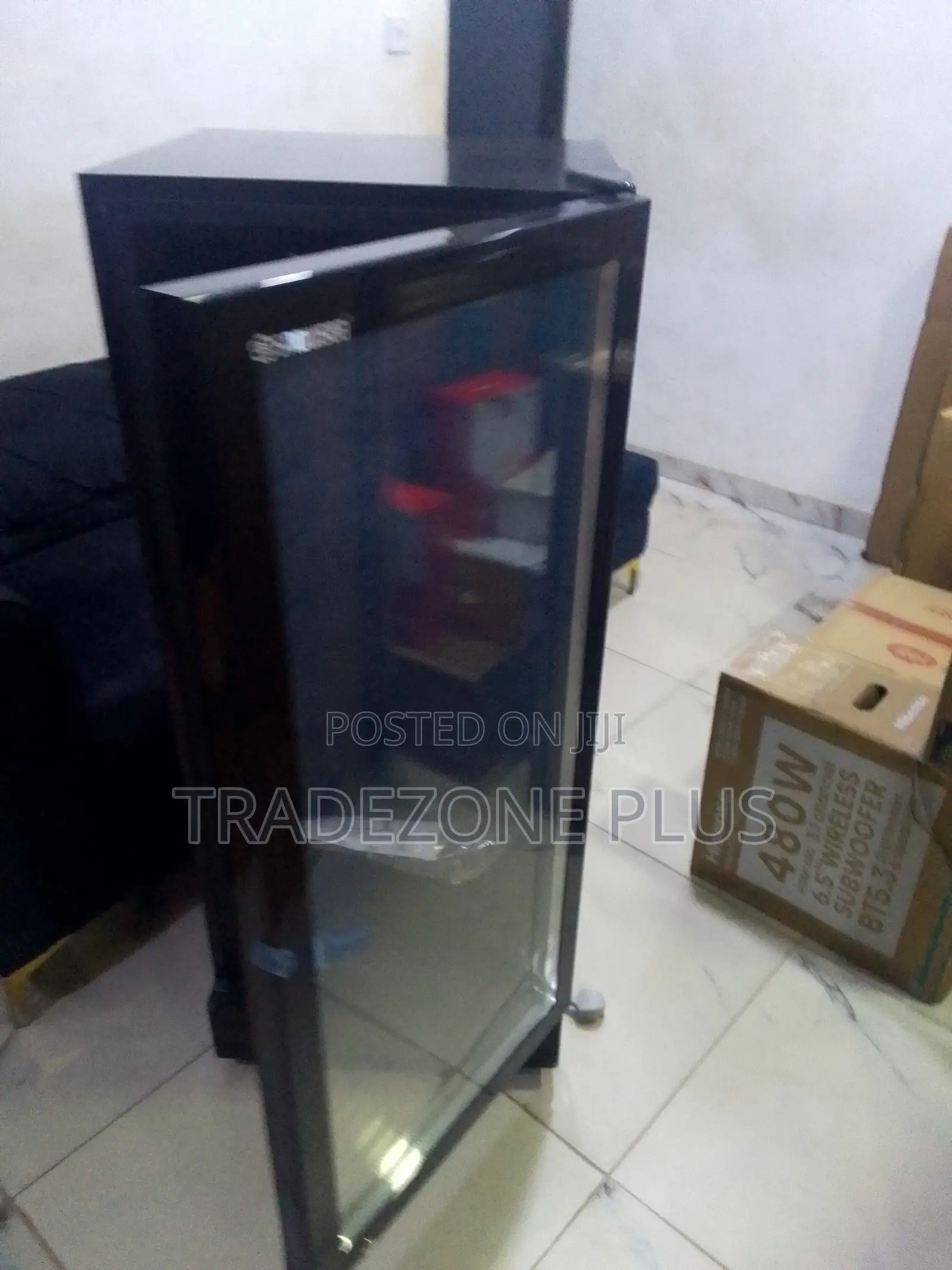 Snowsea 270L Cooler for Drinks and Bottled Water