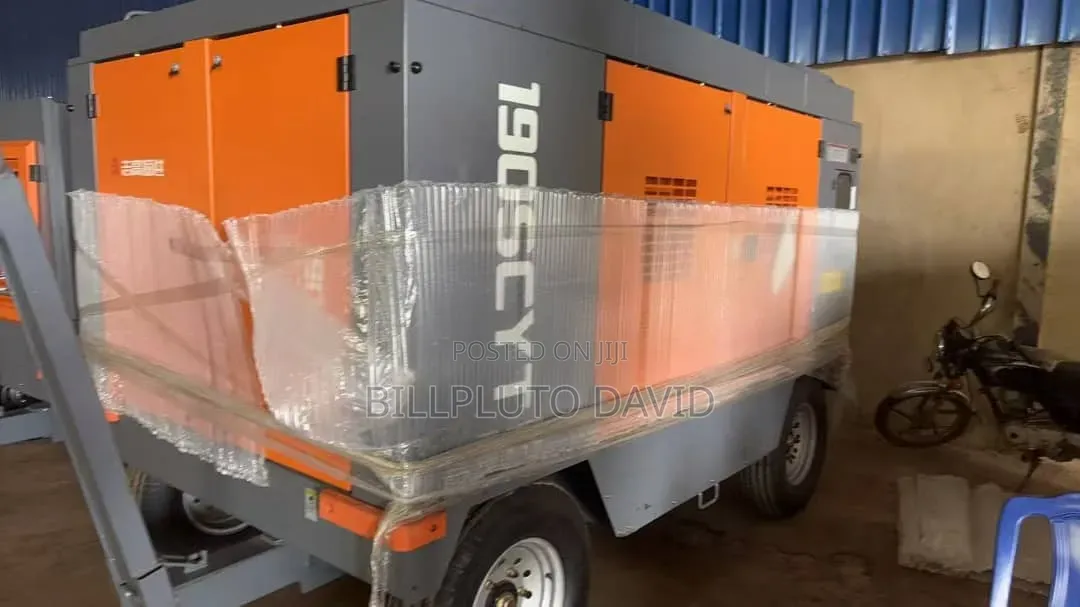 Integrated DTH(Down-the-Hole)surface Drill Rigs Towable Air Compressor