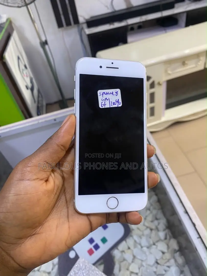 Apple iPhone 8 64 GB Gold