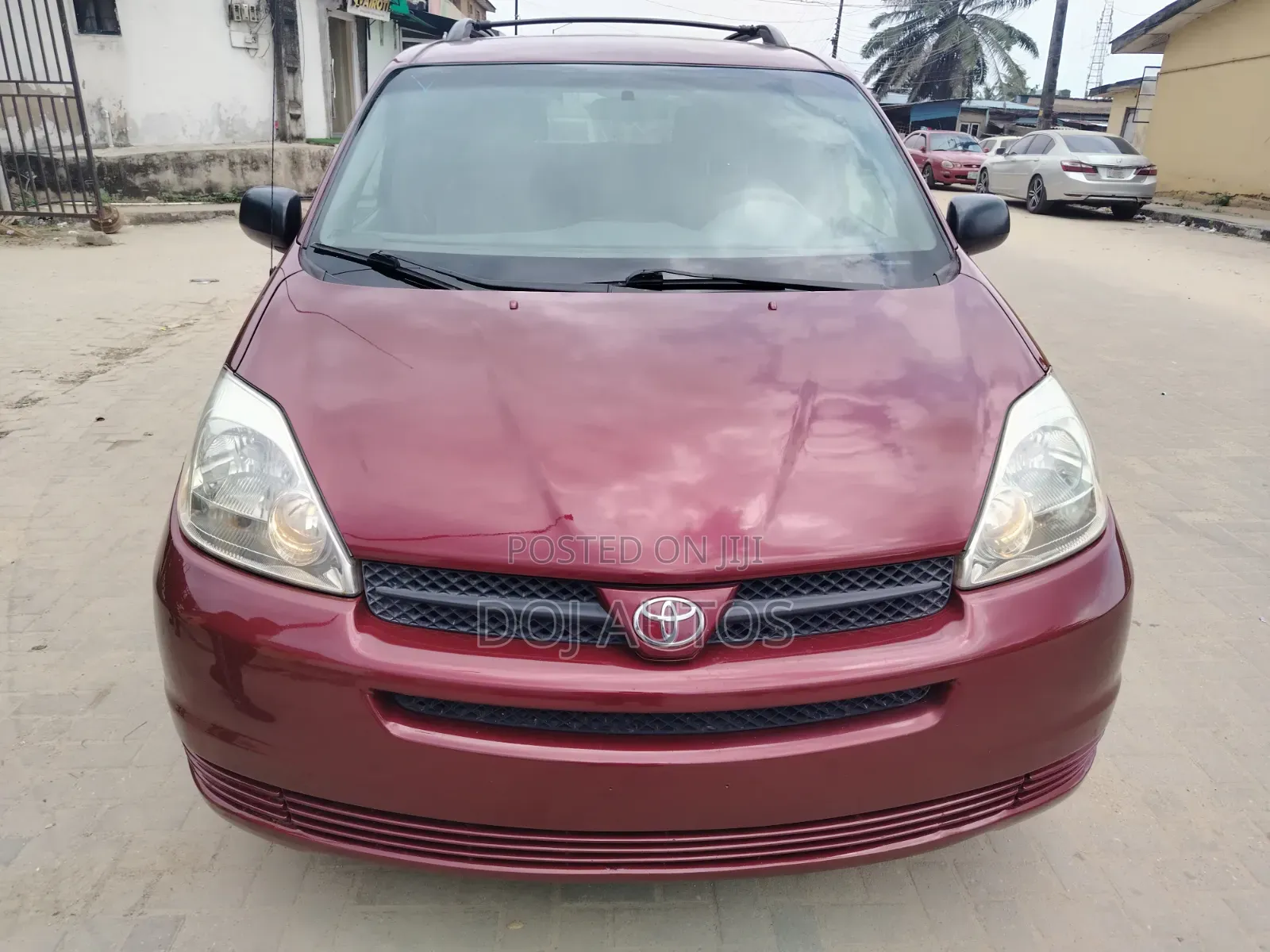 Toyota Sienna LE AWD 2005 Red