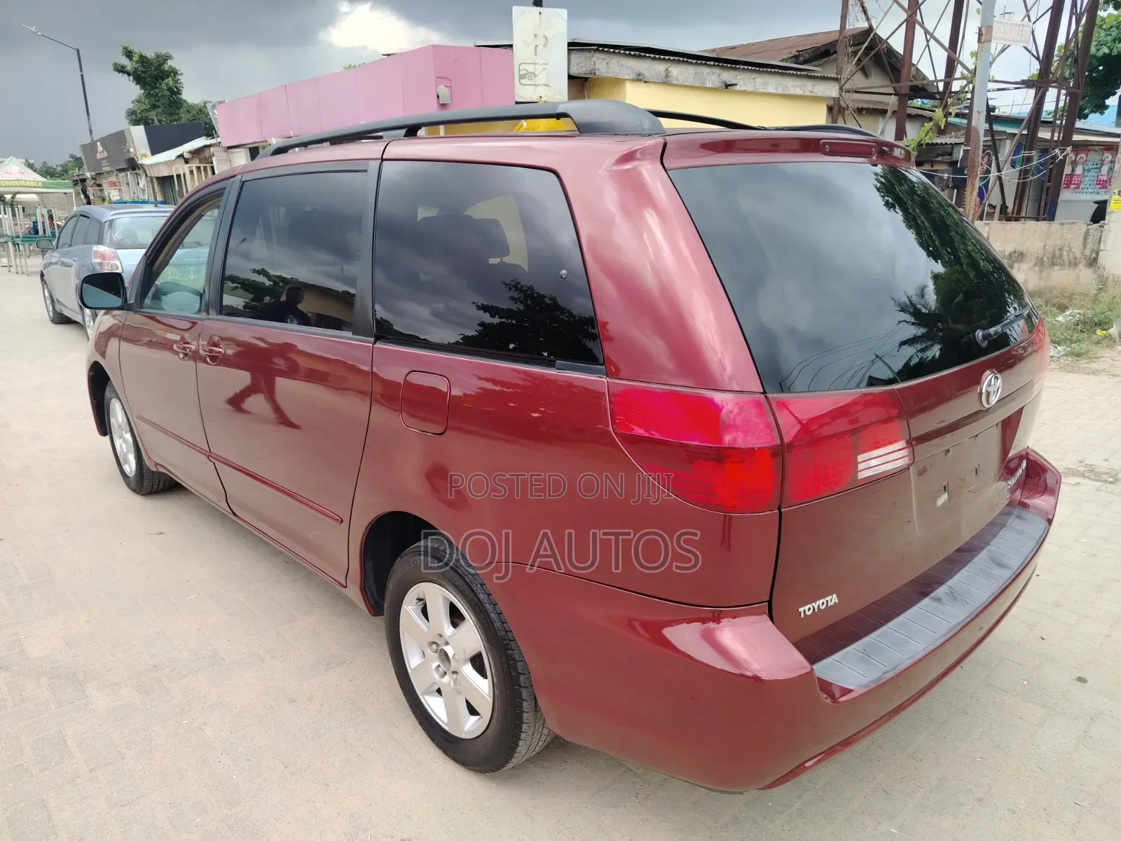 Toyota Sienna LE AWD 2005 Red