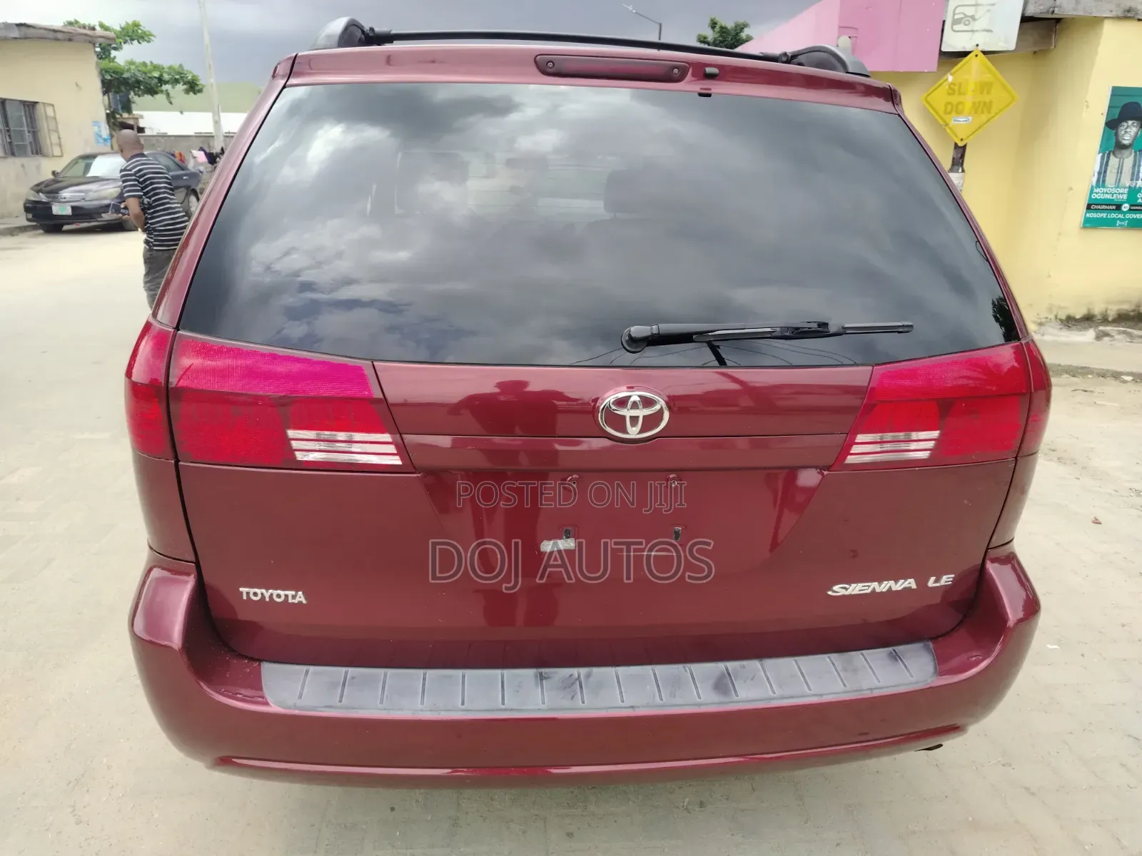 Toyota Sienna LE AWD 2005 Red