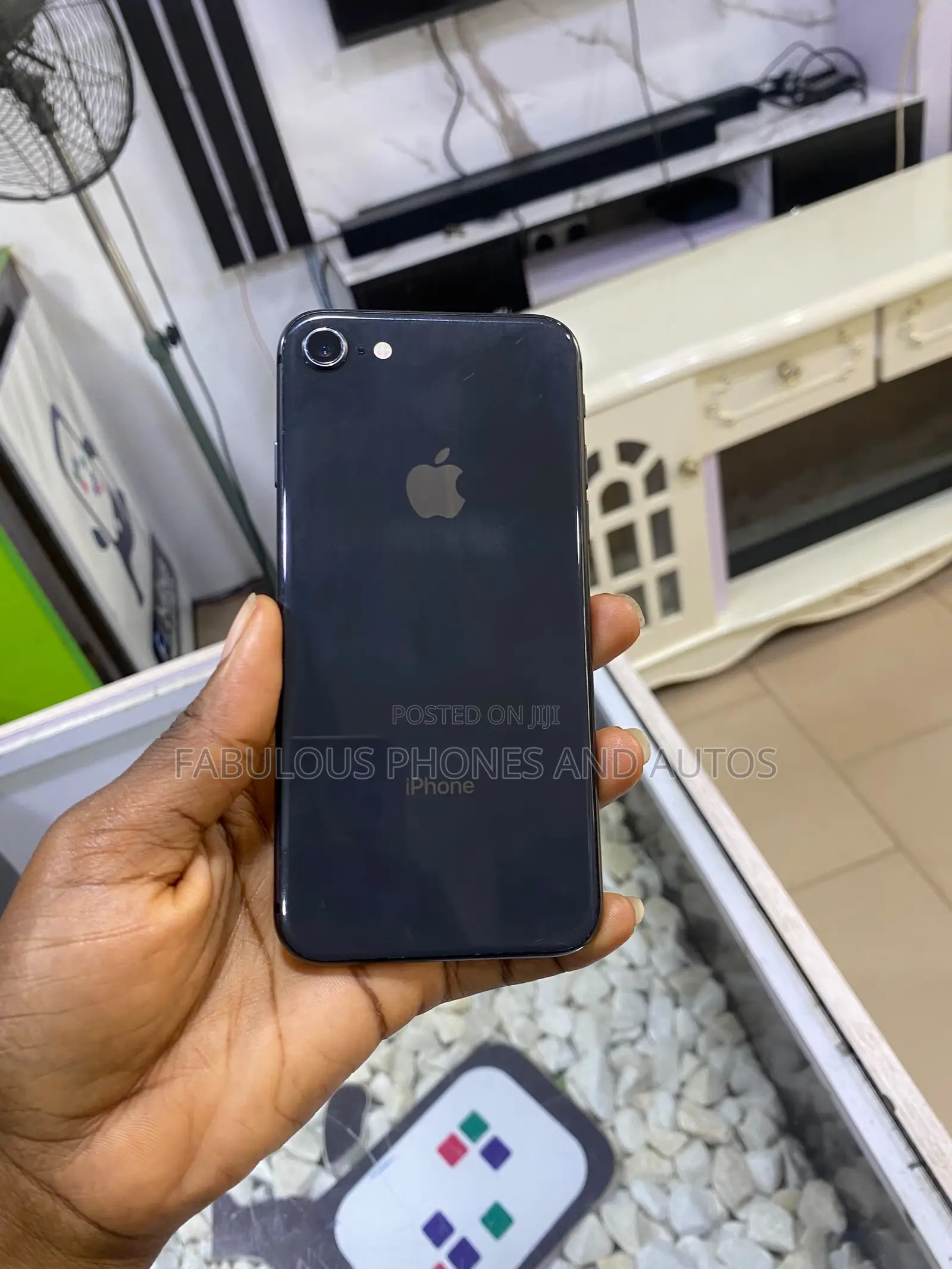 Apple iPhone 8 64 GB Black