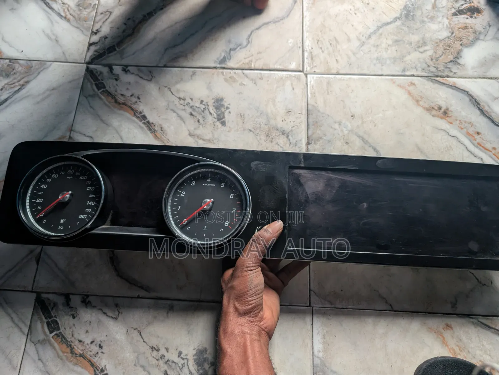 Mercedes-Benz Screen for 213/205