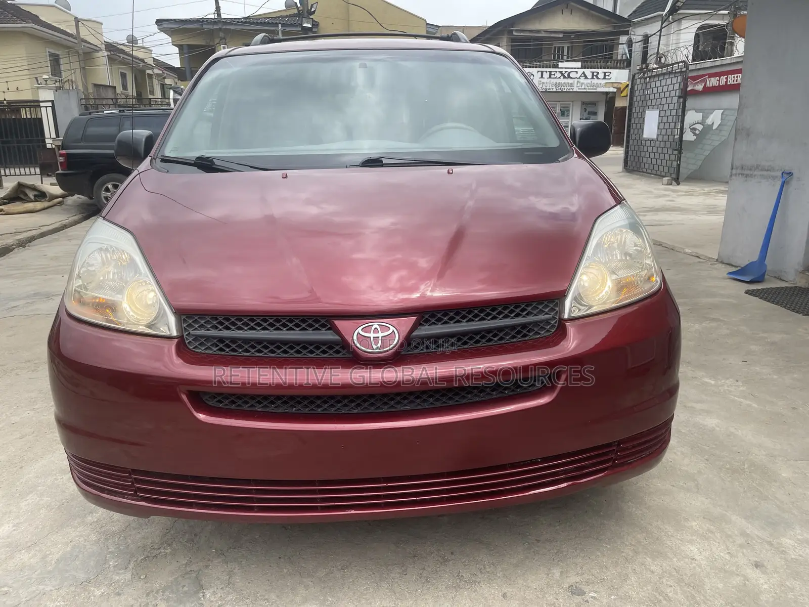 Toyota Sienna LE AWD 2005 Red
