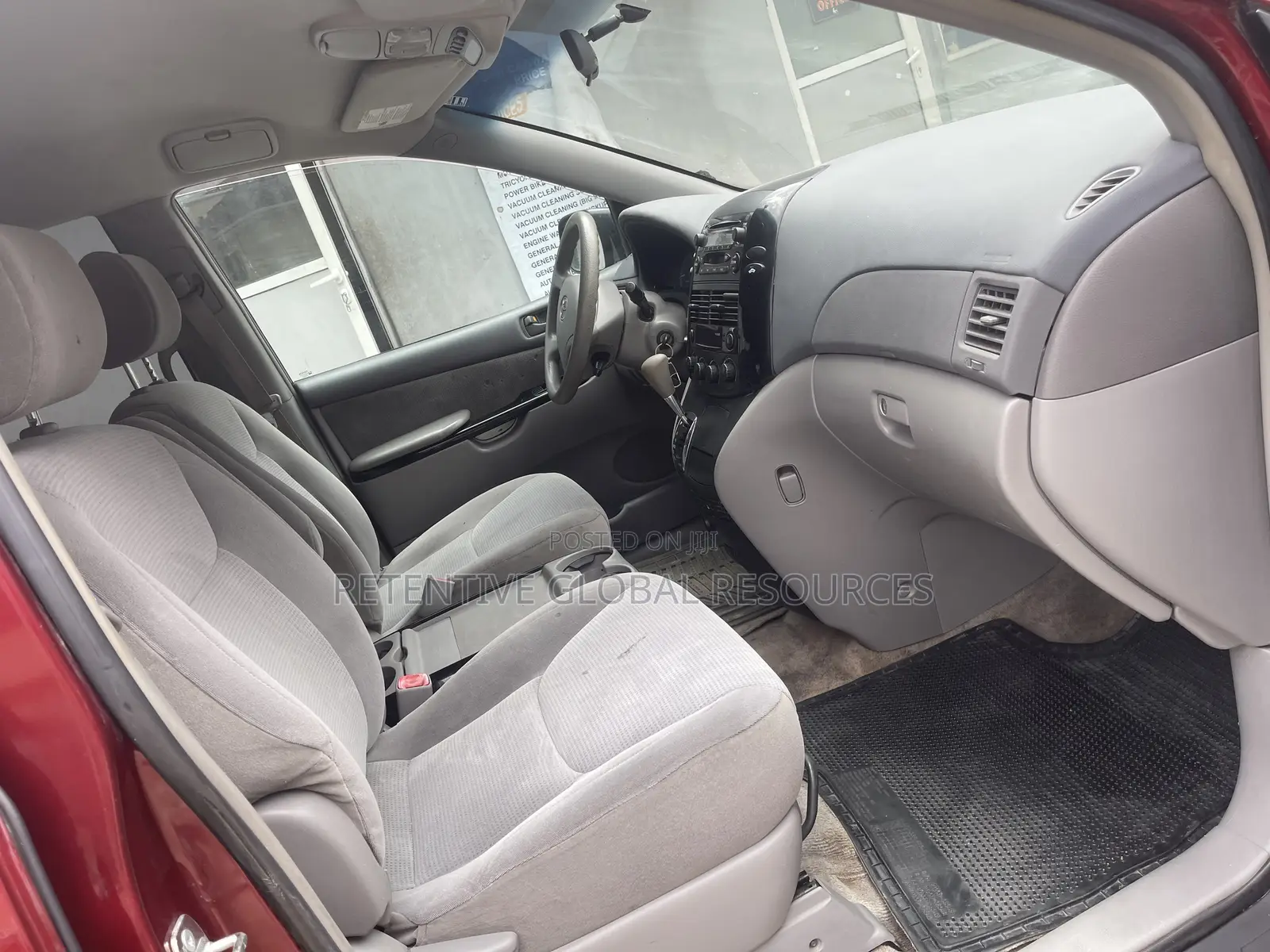 Toyota Sienna LE AWD 2005 Red