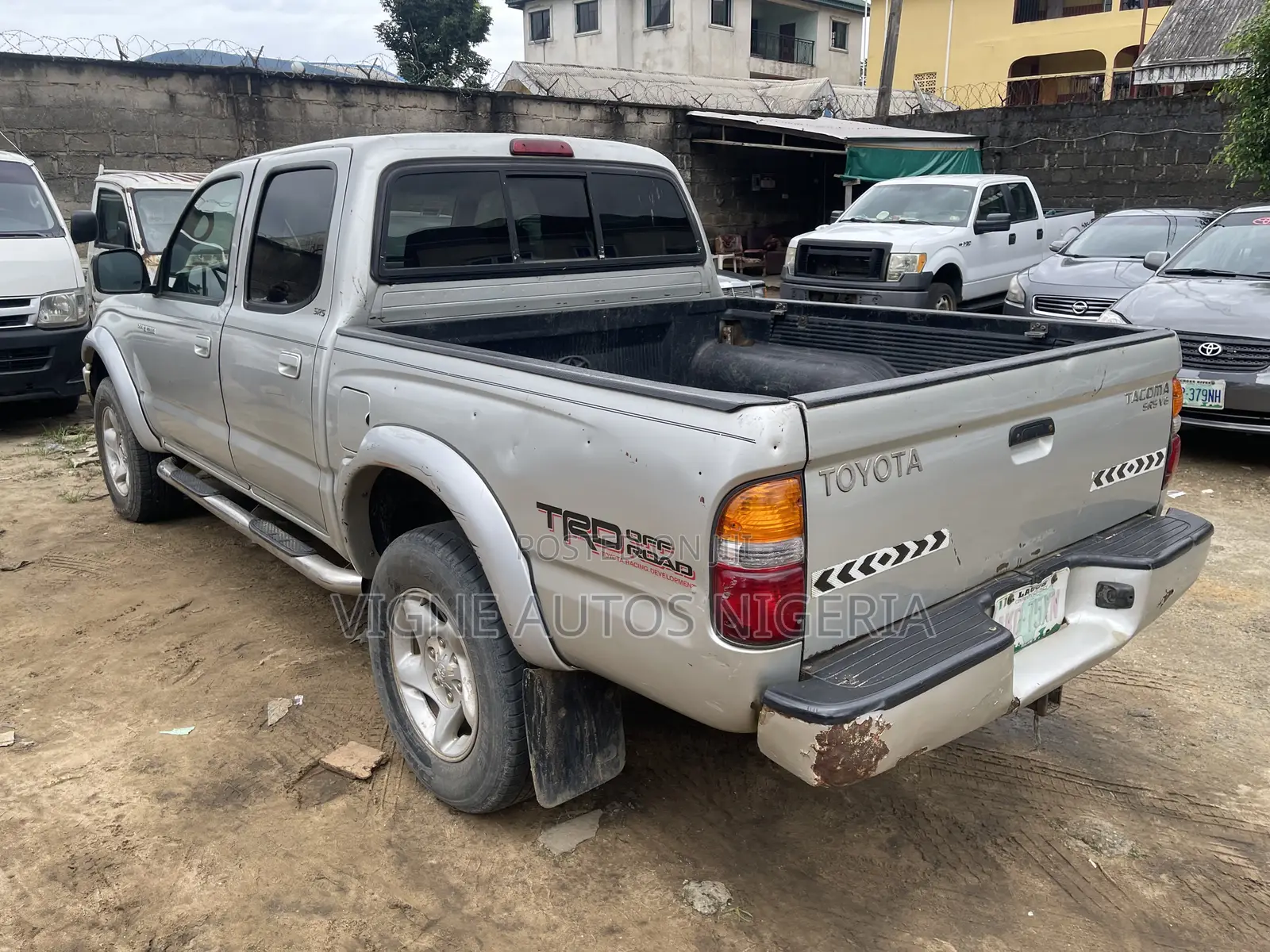 Toyota Tacoma Double Cab V6 4WD 2004 Gray