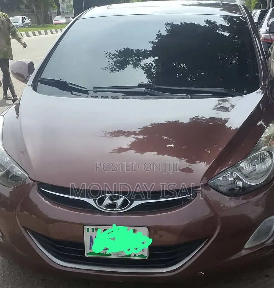 Hyundai Elantra 2013 Burgundy