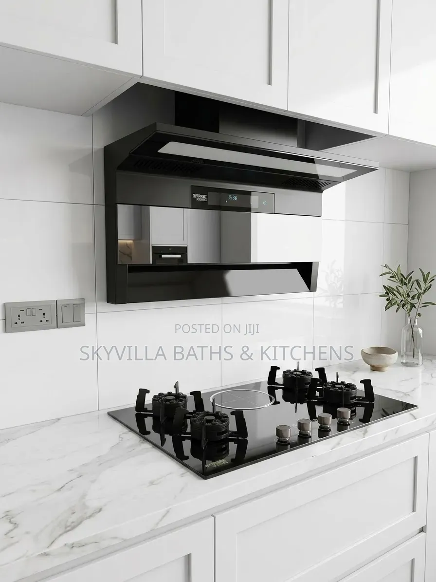 Modern Black Glass Gas Cooktop 
4 Gas 1 Electric Burners