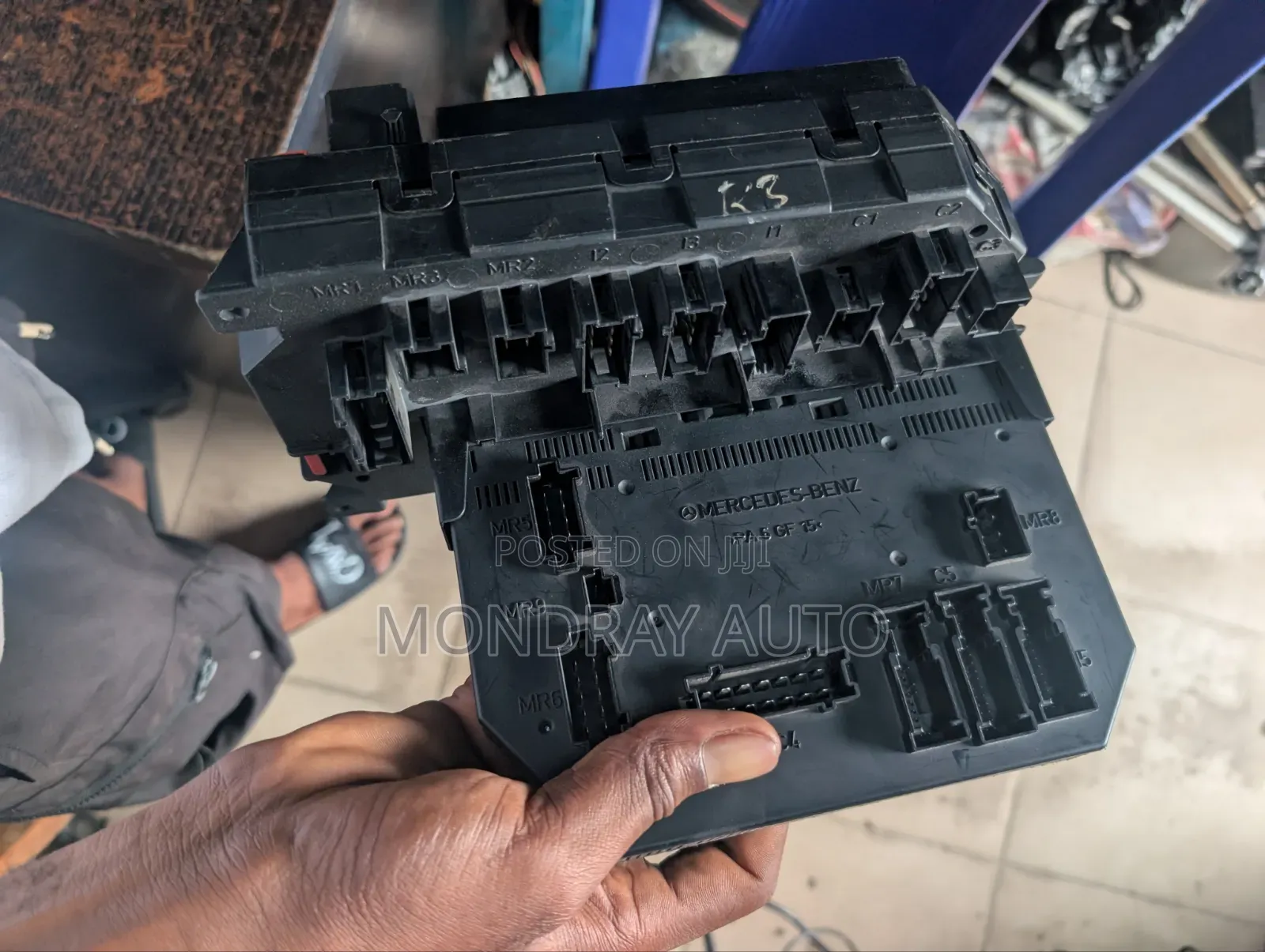 Mercedes-Benz Front Fule Box S Class 221/222