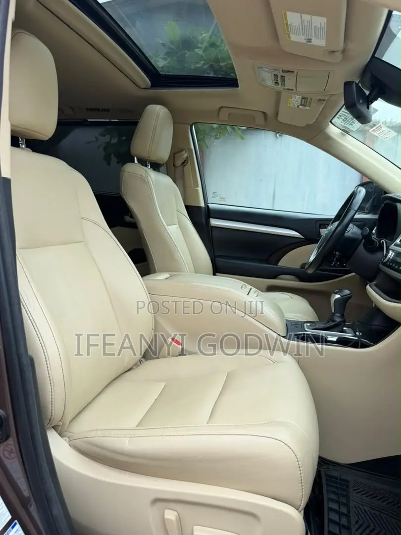 Toyota Highlander 2018 Gray