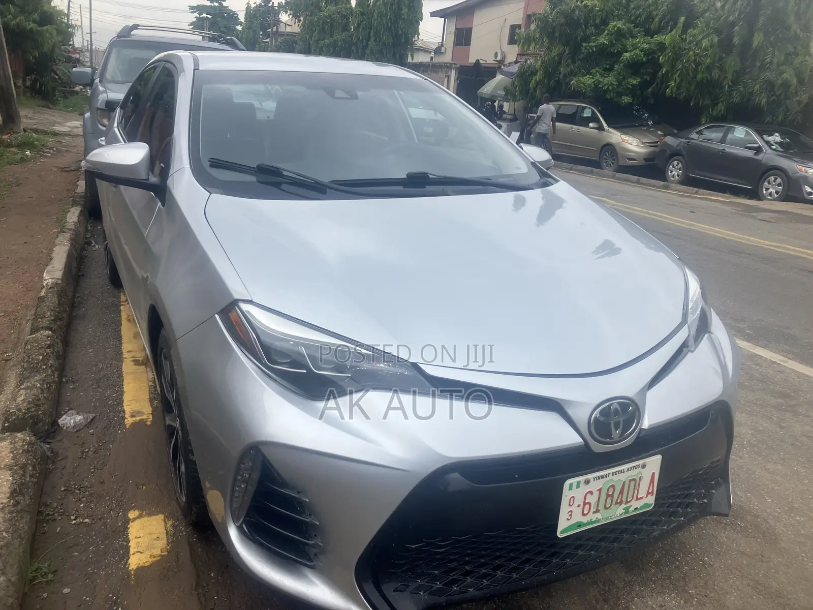 Toyota Corolla LE 4dr Sedan (1.8L 4cyl CVT) 2017 Silver