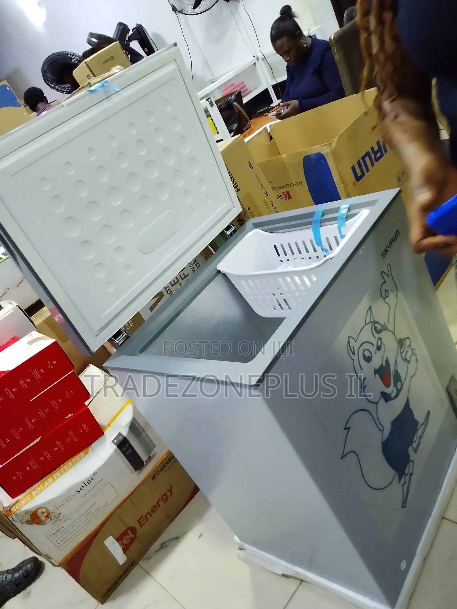 SKYRUN BD-180AI Freezer for Organised Food Storage