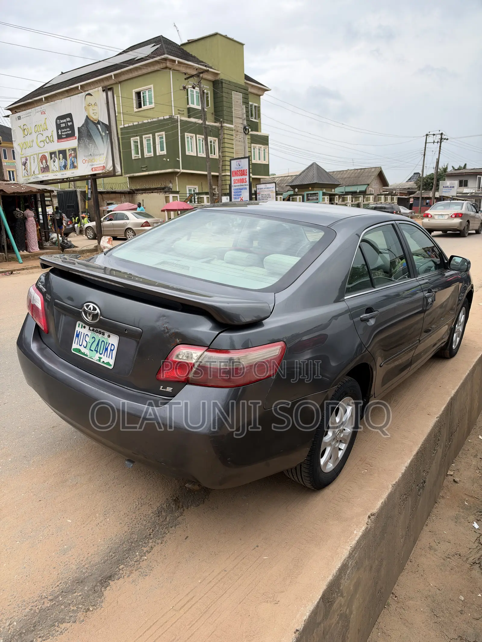 Toyota Camry LE 4dr Sedan (2.4L 4cyl 5A) 2007 Gray