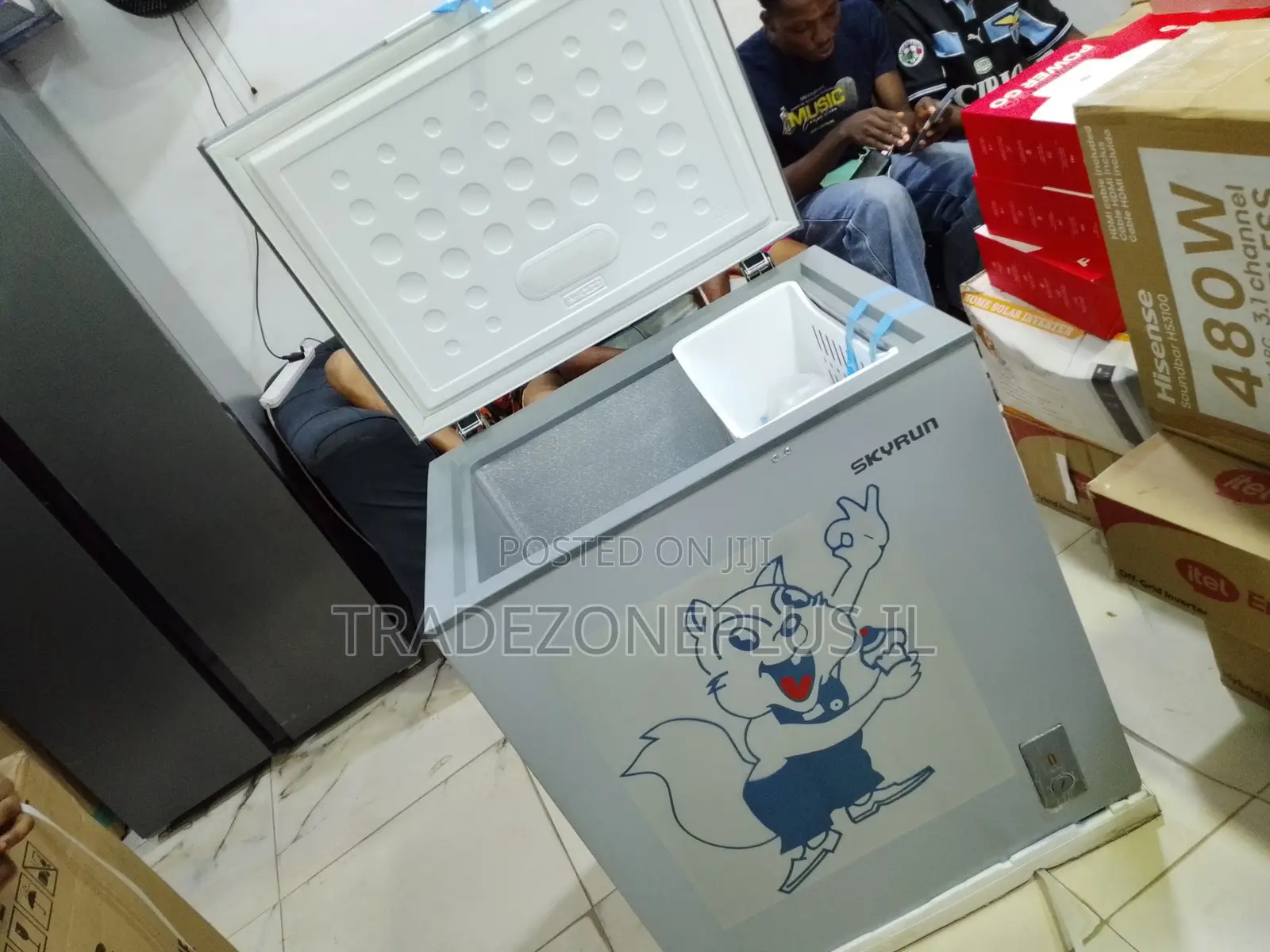 Make Room for More With SKYRUN 145L Chest Freezer