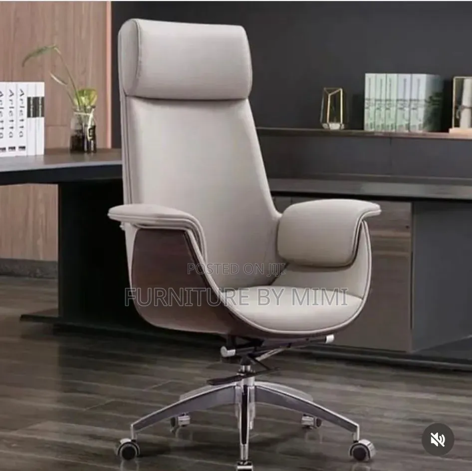 Luxury Executive Boss Chair - Modern Walnut Wood & Leather