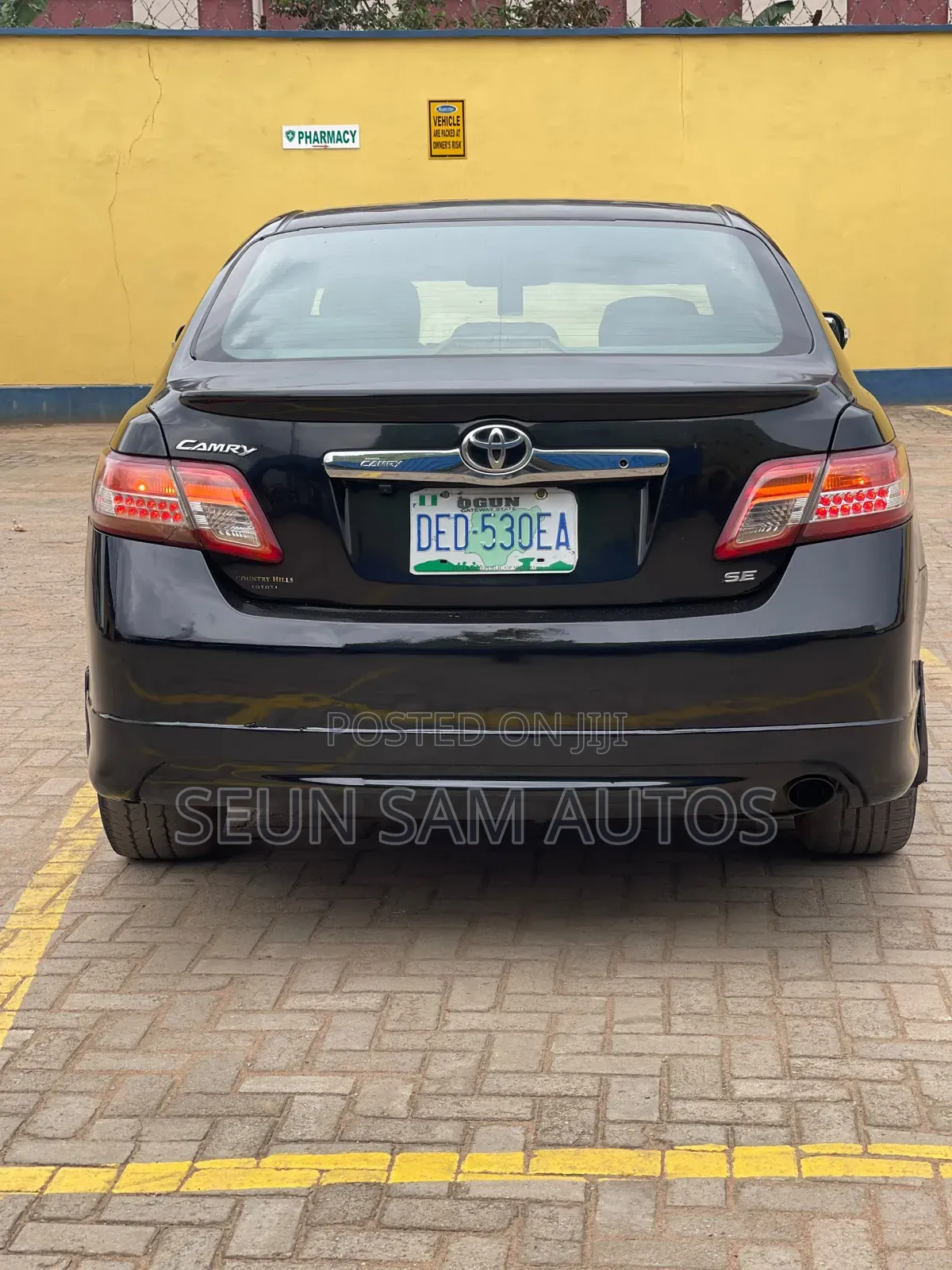 Toyota Camry 2.4 SE 2008 Black