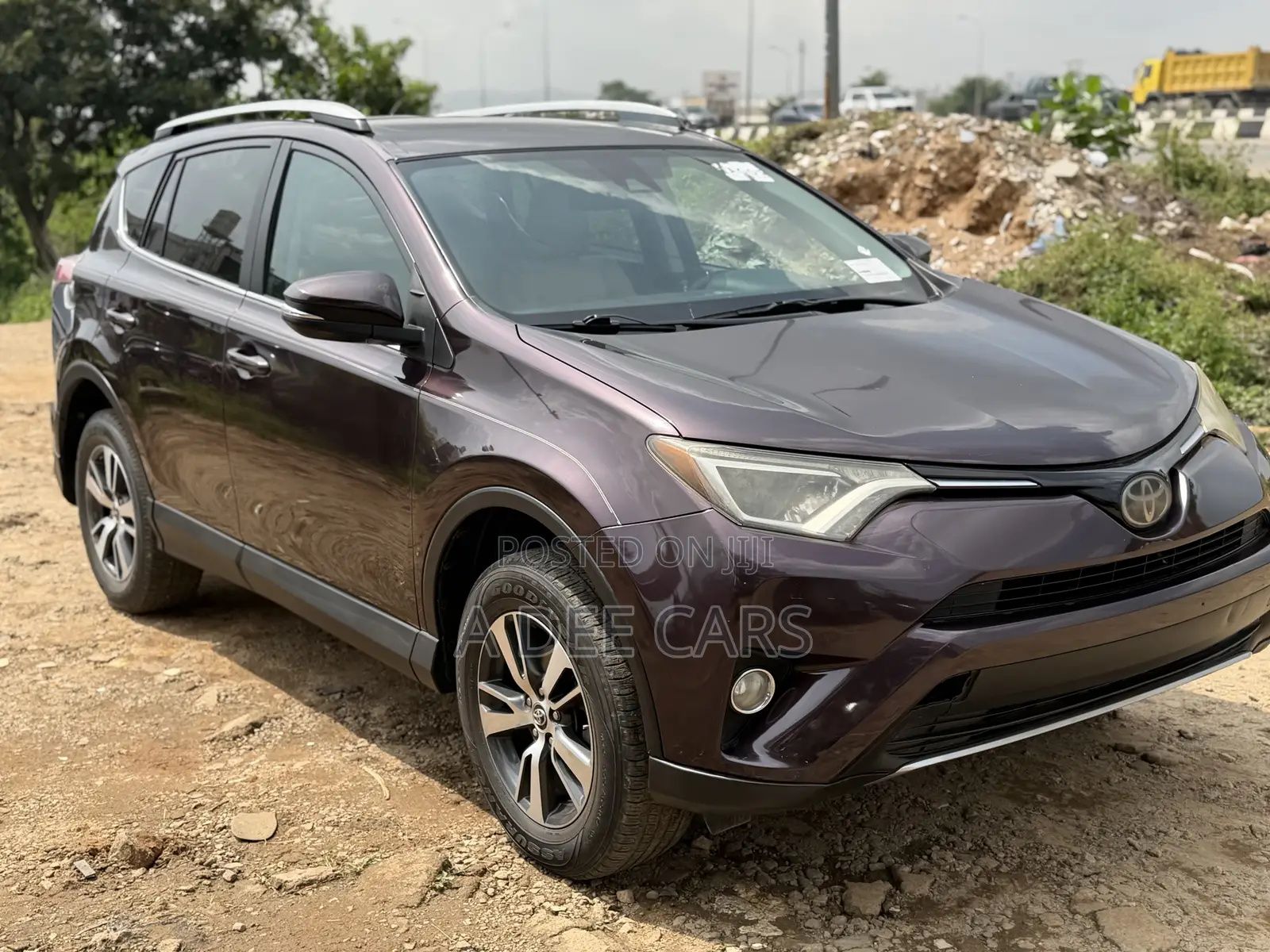 Toyota RAV4 XLE 4dr SUV AWD (2.5L 4cyl 6A) 2018 Burgundy