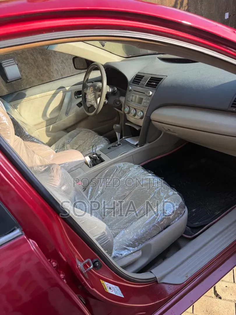 Toyota Camry 2009 Red