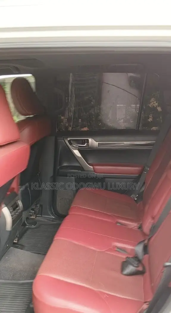 Lexus GX 460 2021 White
