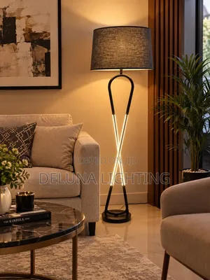 Elegant Modern Floor Lamp – Stylish Home Lighting