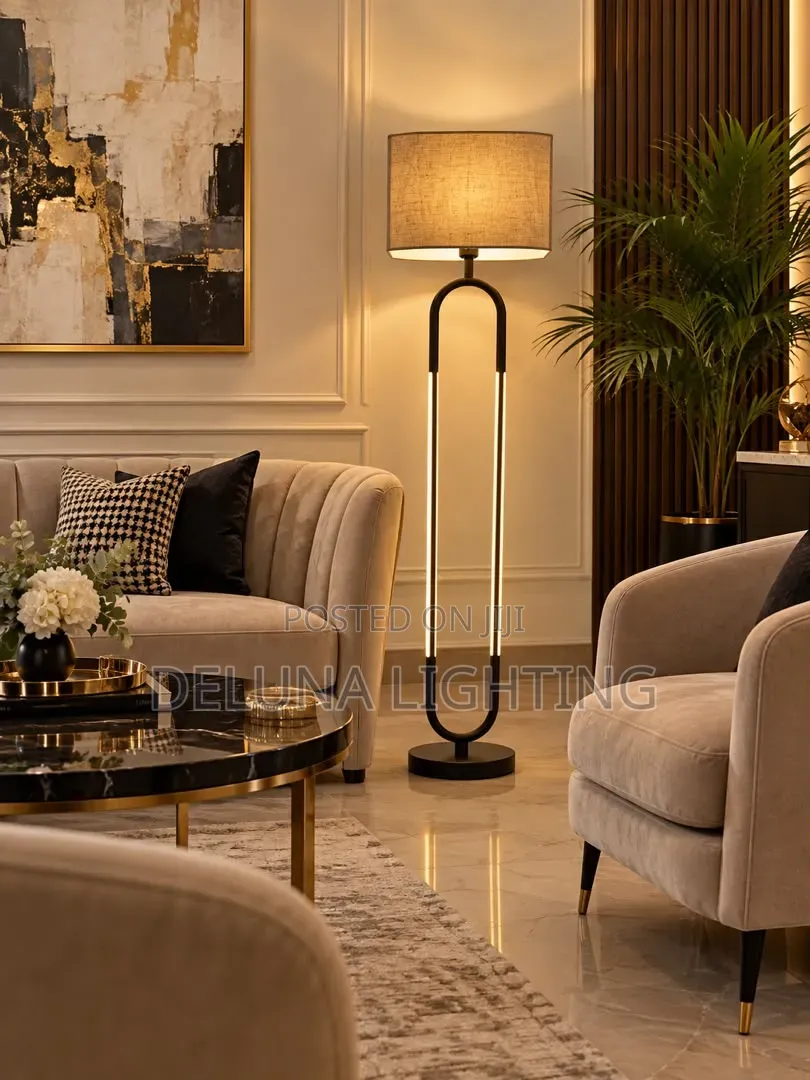Elegant Modern Floor Lamp – Stylish Home Lighting