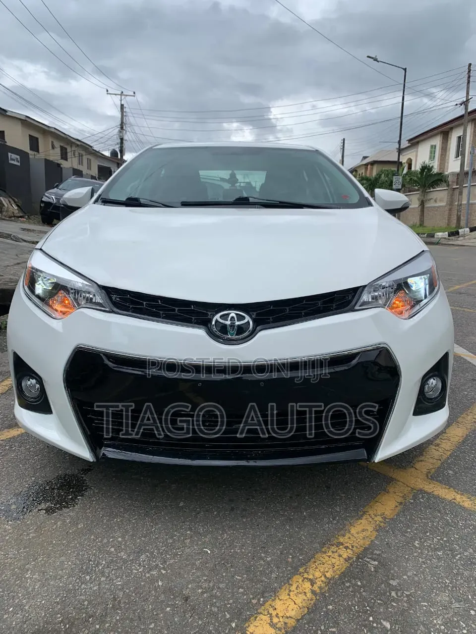 Toyota Corolla S 4dr Sedan (1.8L 4cyl CVT) 2014 White