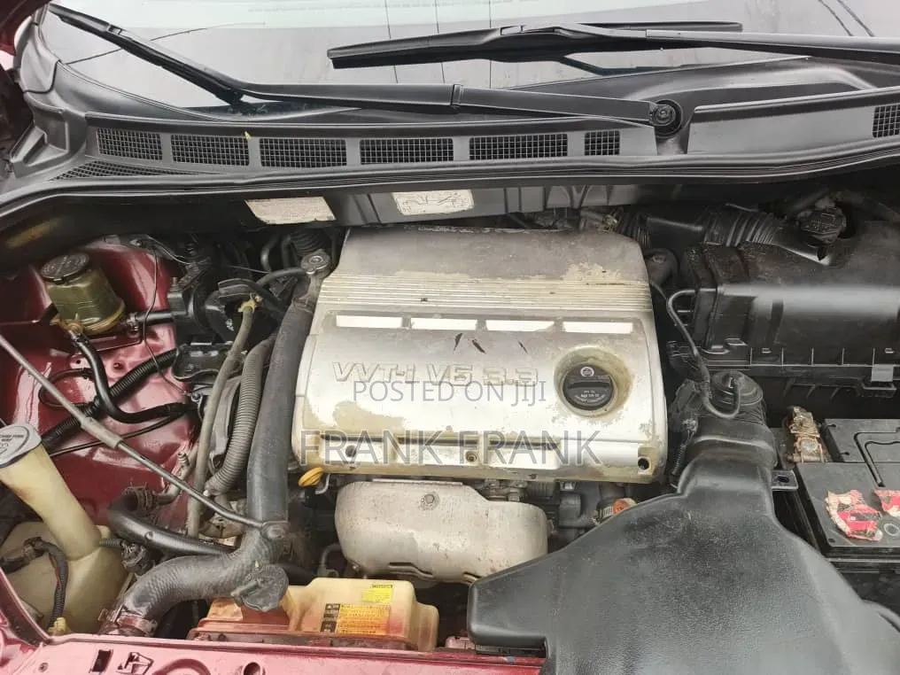 Toyota Sienna 2006 Red