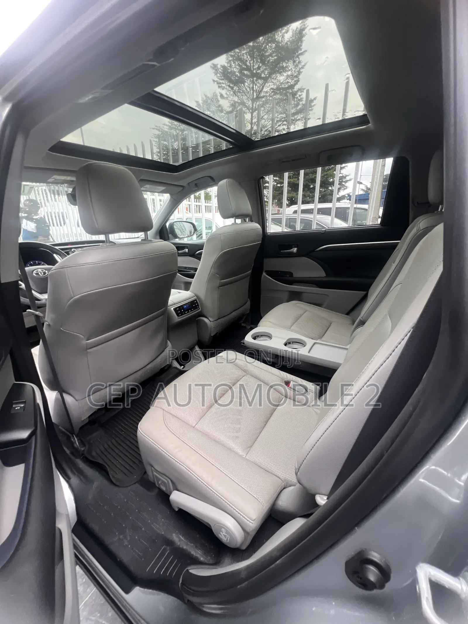 Toyota Highlander 2019 Gray