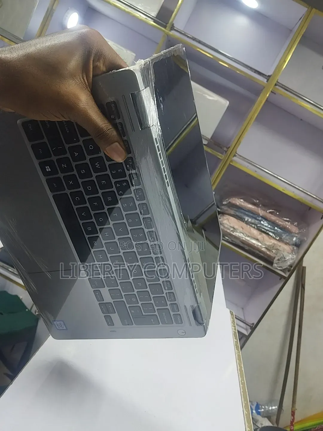 Laptop Dell Latitude 3310 8GB Intel Core i5 SSD 256GB