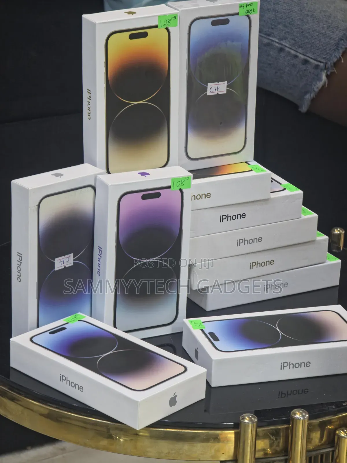 New Apple iPhone 14 Pro 128 GB Gold