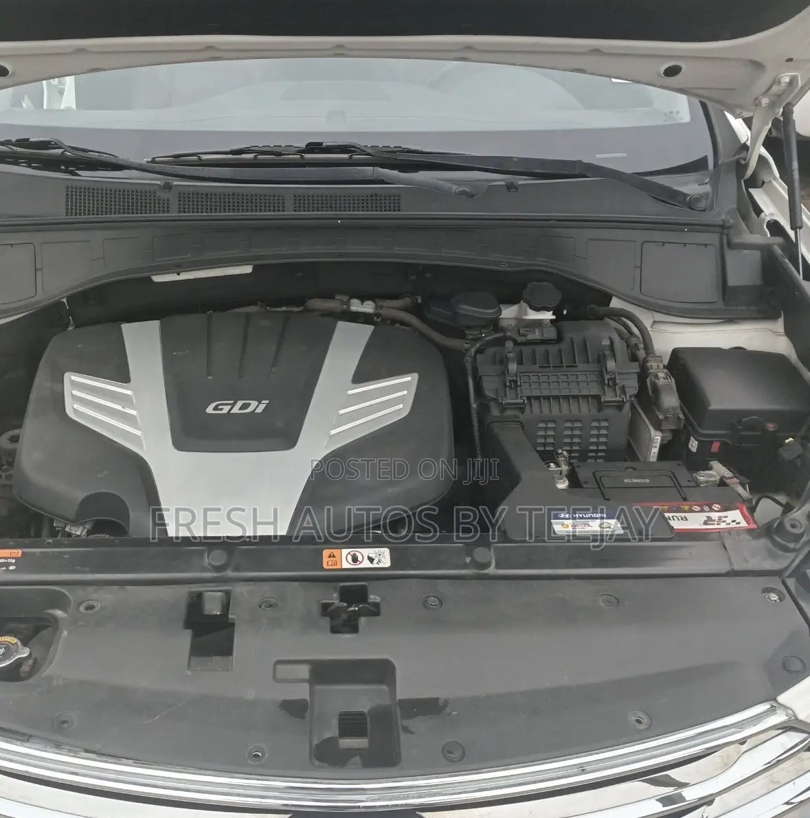 Hyundai Santa Fe 2015 White