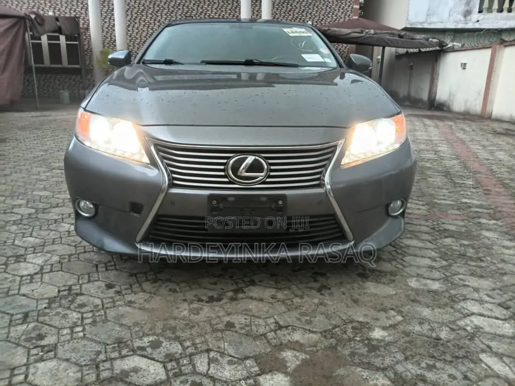 Lexus ES 350 FWD 2014 Gray