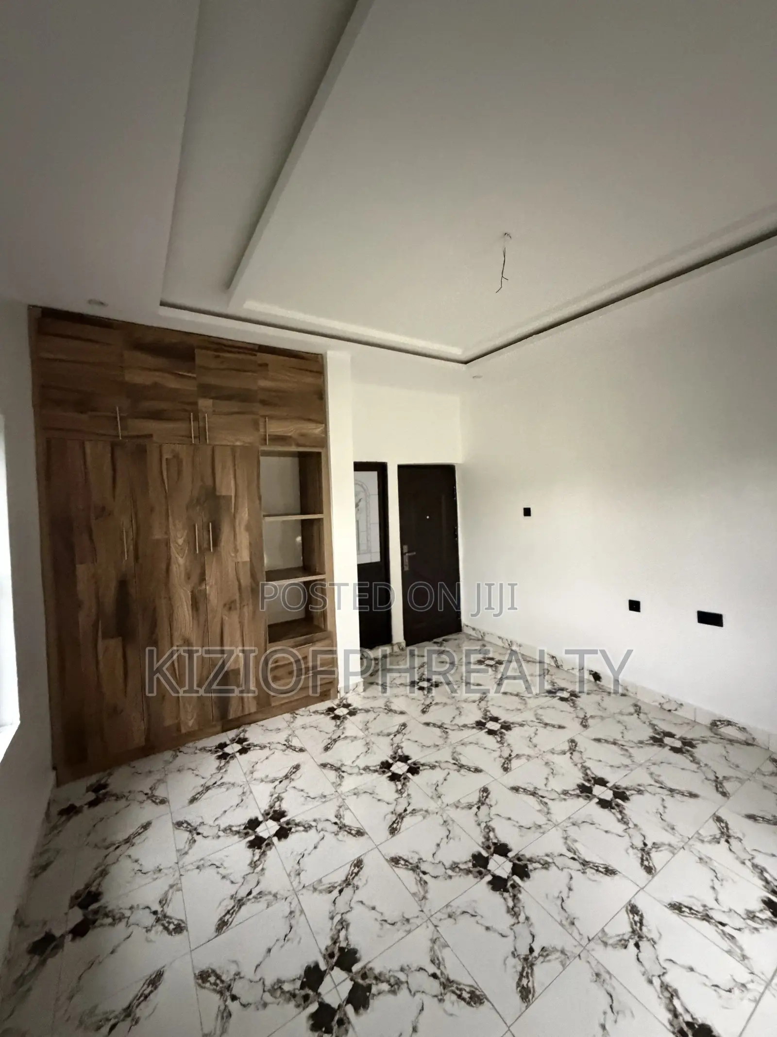 Furnished 2bdrm Block of Flats in County Garden, Obio-Akpor for rent