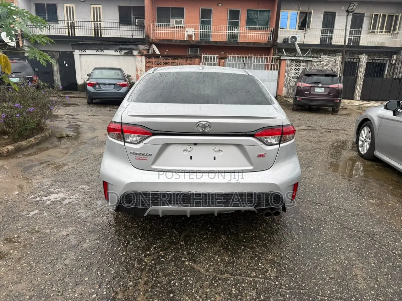 Toyota Corolla SE 2021 Silver