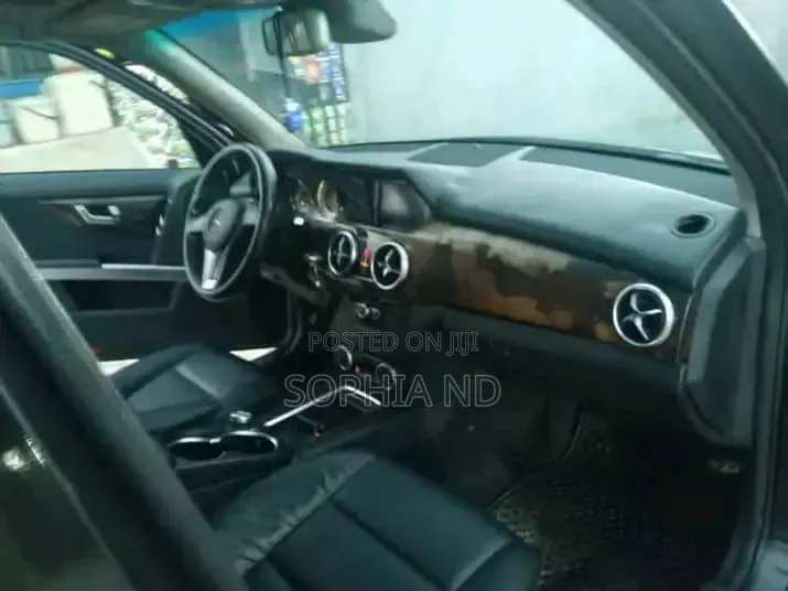 Mercedes-Benz GLK-Class 2014 Black