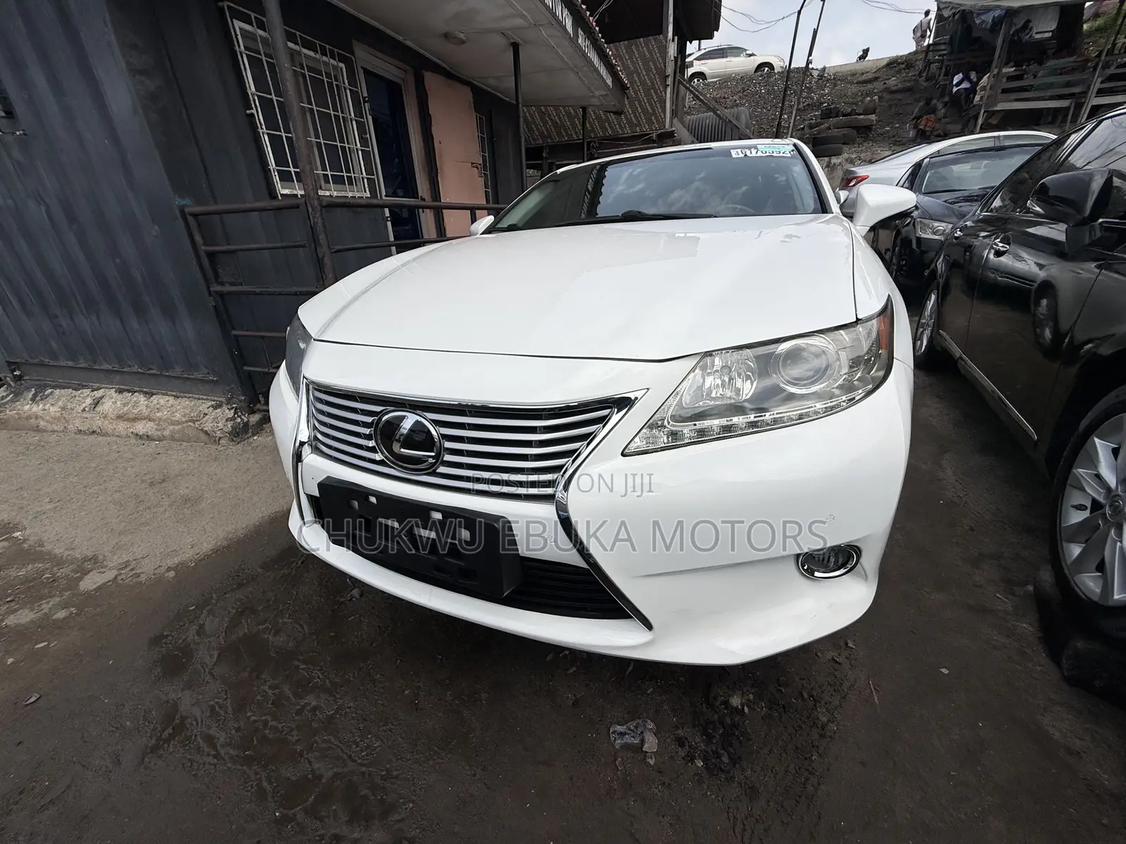 Lexus ES 350 FWD 2014 White