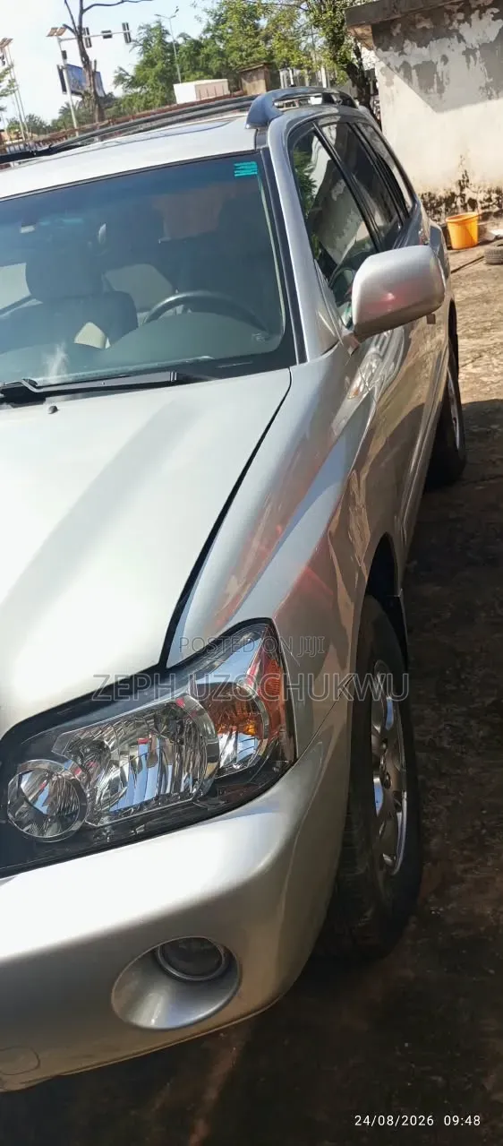 Toyota Highlander V6 2005 Silver