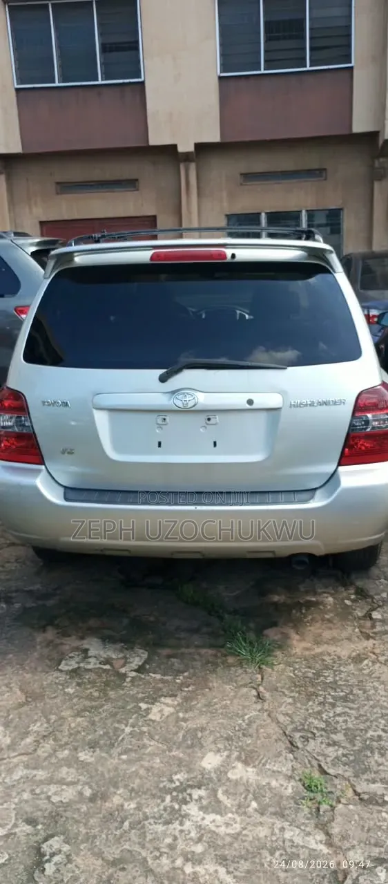 Toyota Highlander V6 2005 Silver