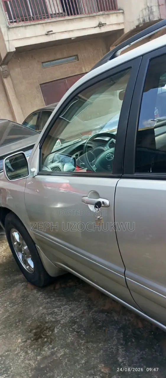Toyota Highlander V6 2005 Silver