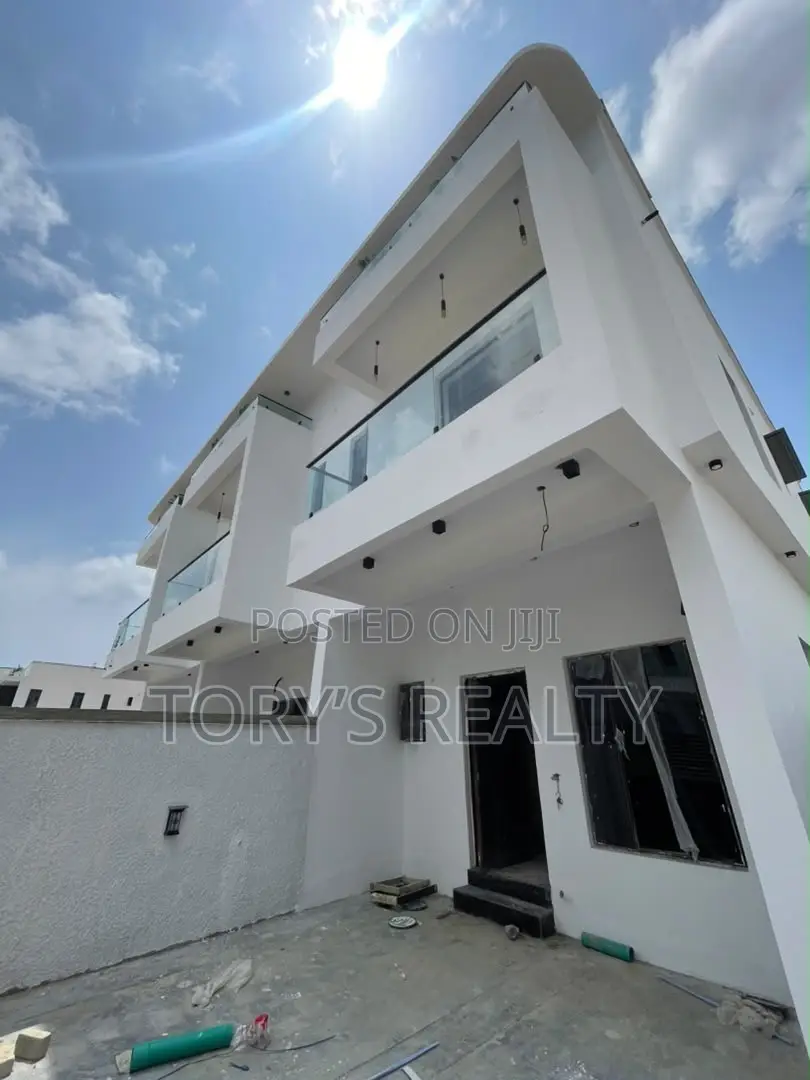 3bdrm Duplex in Ado / Ajah for sale