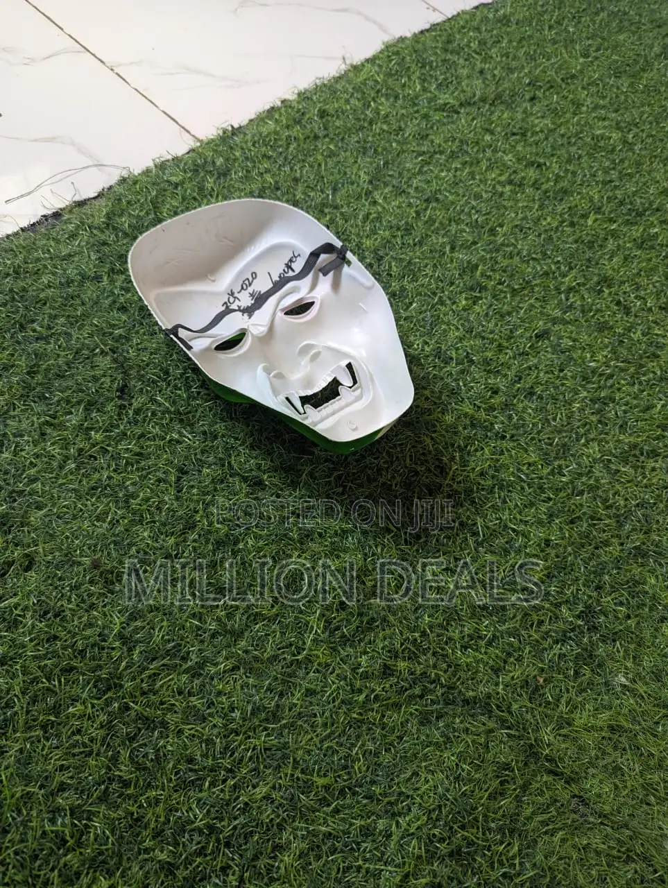 Classic Halloween Two-Tone Monster Party Face Mask