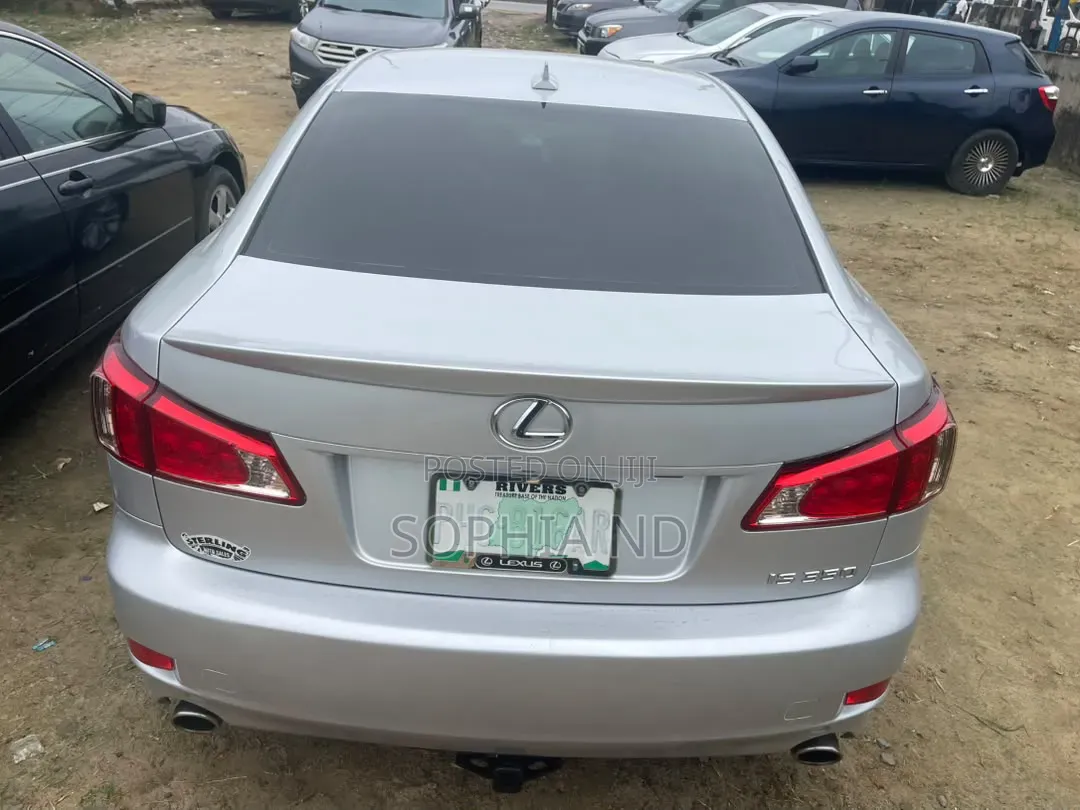 Lexus IS 2011 Silver