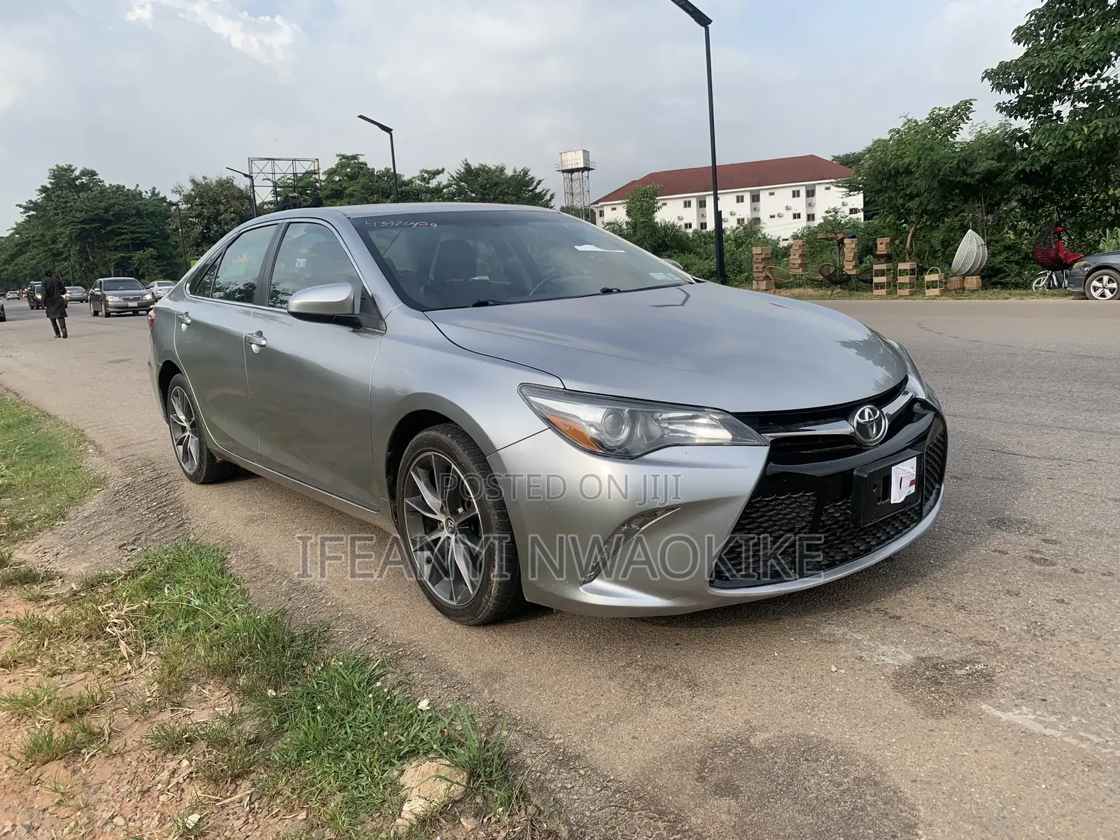 Toyota Camry XSE 4dr Sedan (2.5L 4cyl 6A) 2015 Silver