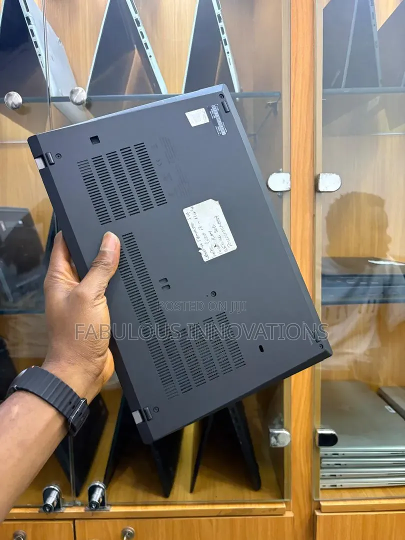 Laptop Lenovo ThinkPad T14 16GB Intel Core i7 SSD 512GB