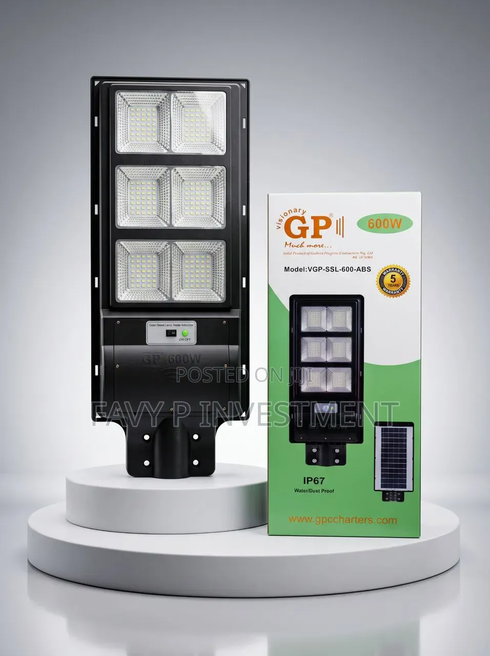 A GP Visionary 600W All-in-One Solar Street Light