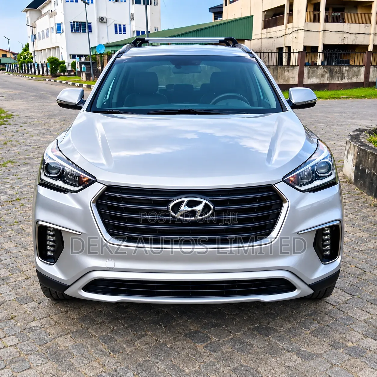 Hyundai Santa Fe Limited Ultimate AWD 2018 Silver
