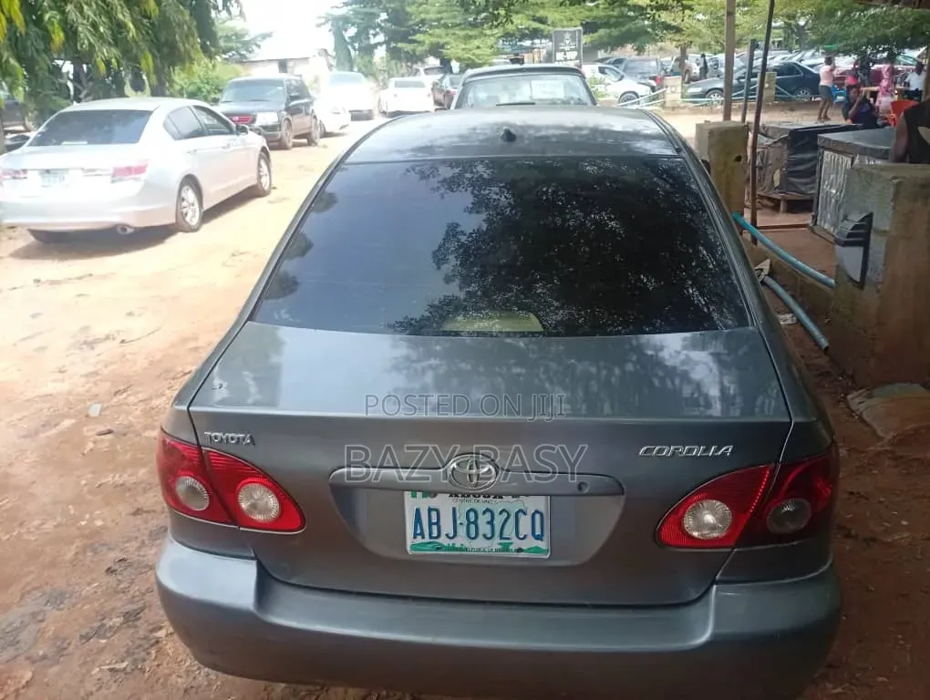 Toyota Corolla 2006 Gray