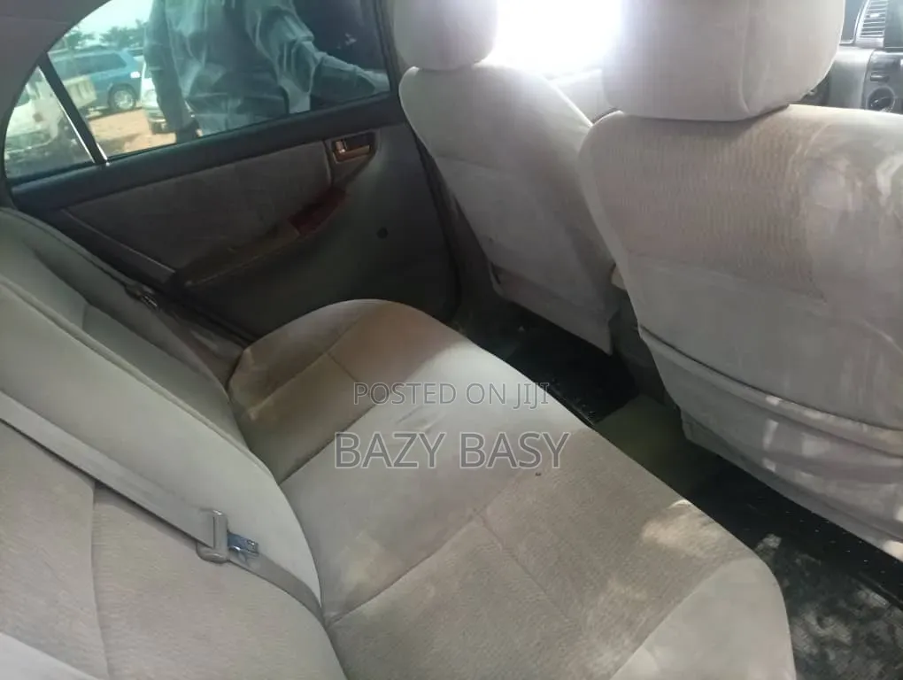 Toyota Corolla 2006 Gray